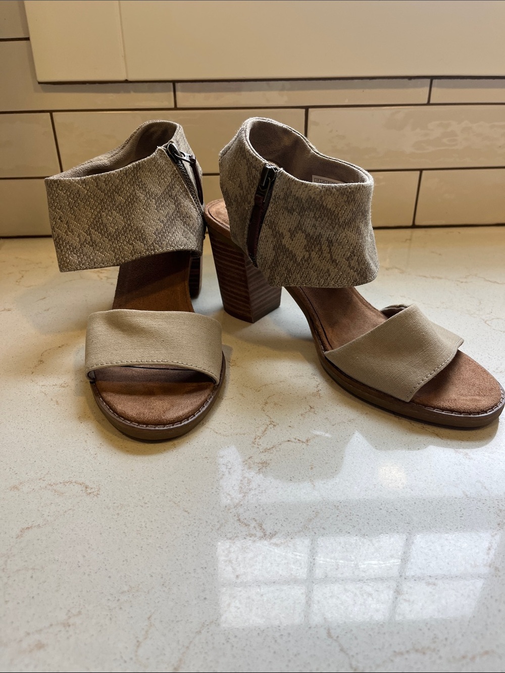 Toms Taupe Textured Ankle Cuff Block Heel Sandals